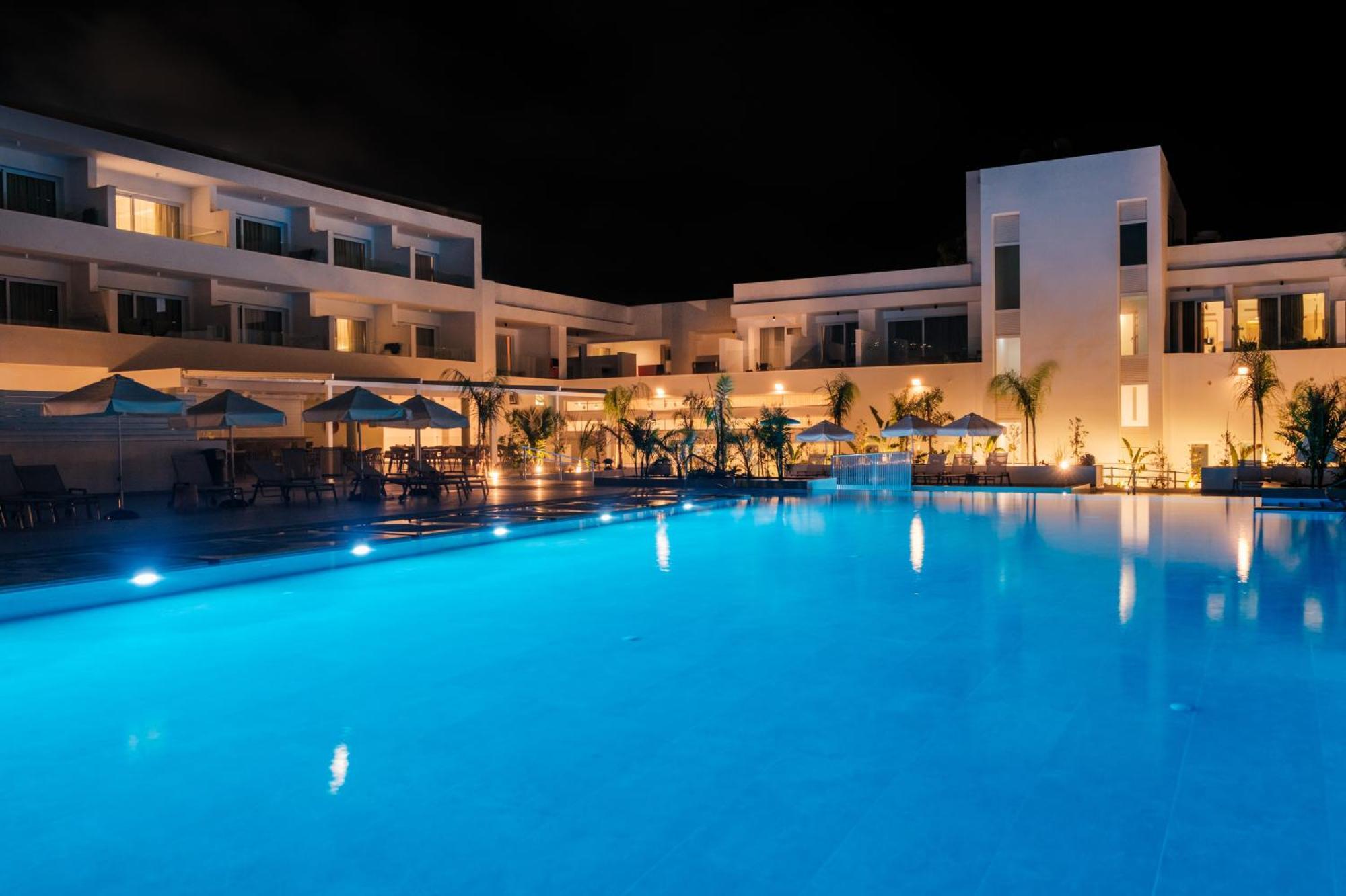 Abacus Suites Agia Napa Exterior foto